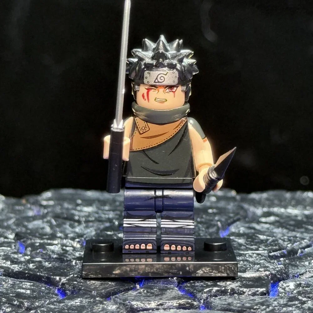 Naruto Shisui Uchiha Minifigure with Green Susanoo Armor Form Display Set